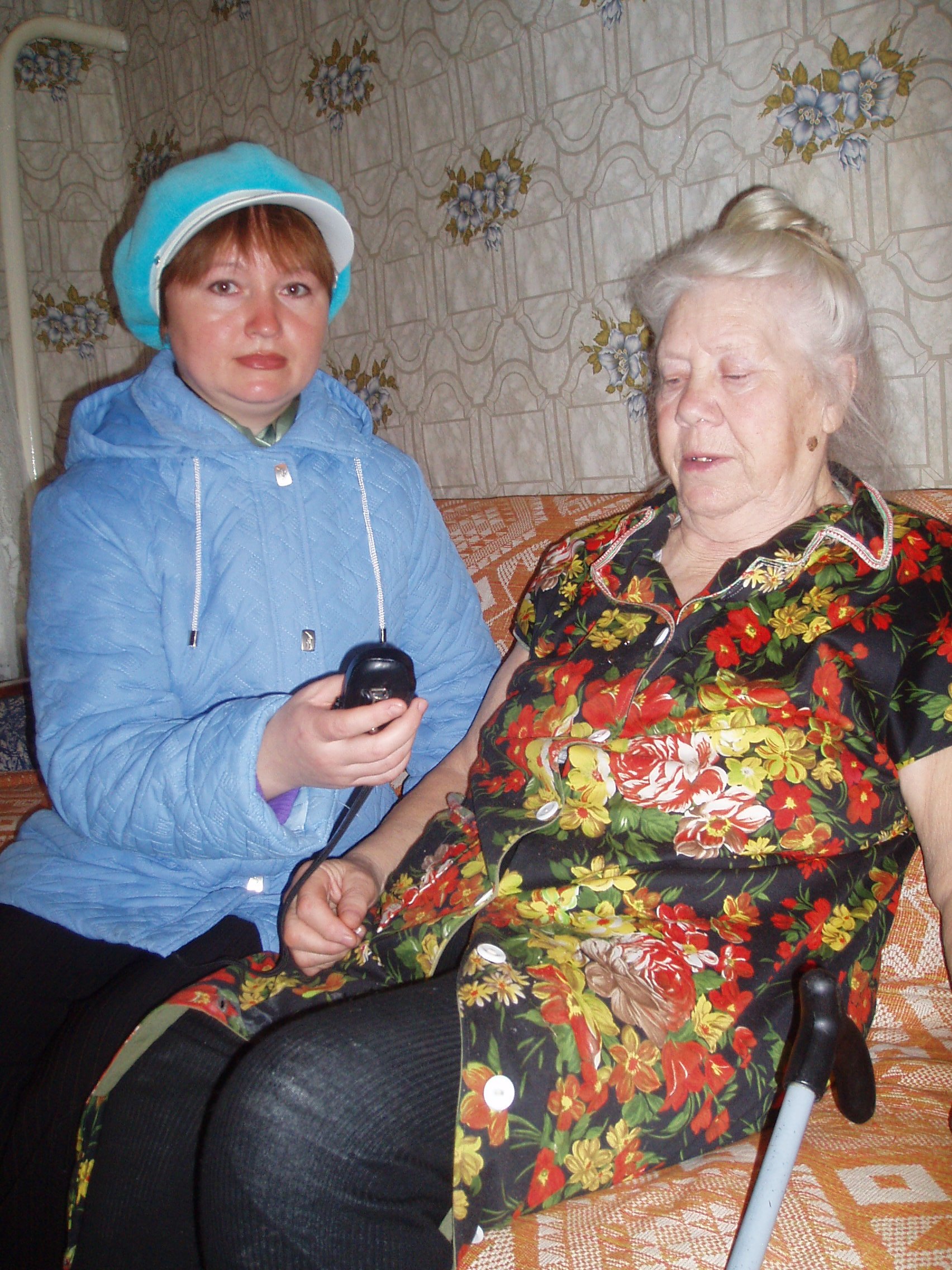 Знакомства С Бабушками В Москве